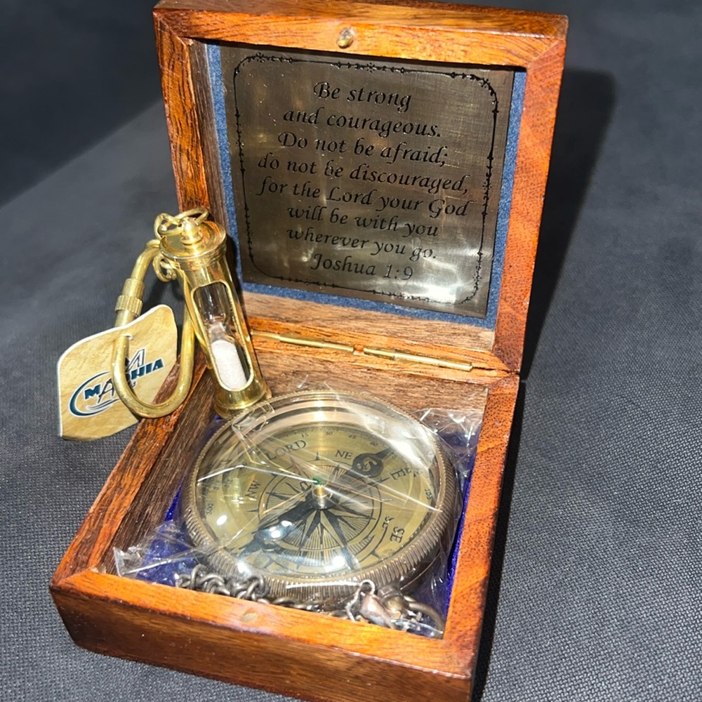 Nautical Compass with Engraved Bible Verse